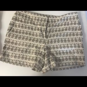 LOFT 4 inch shorts